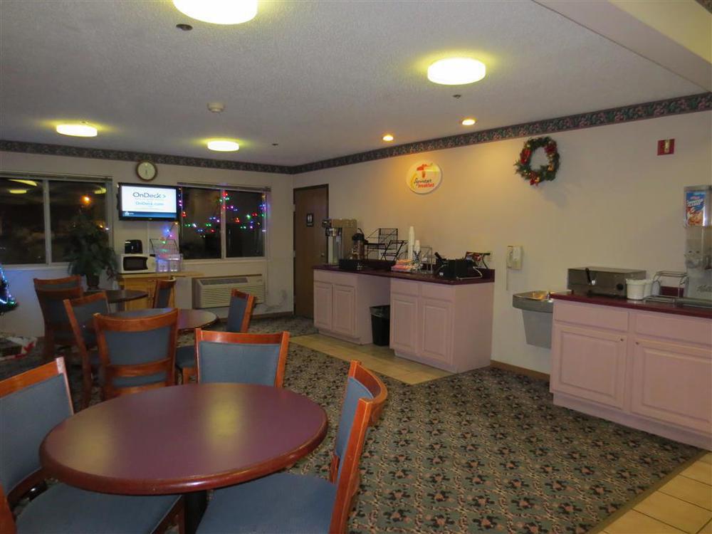 Americas Best Value Inn-Wenona Restaurante foto
