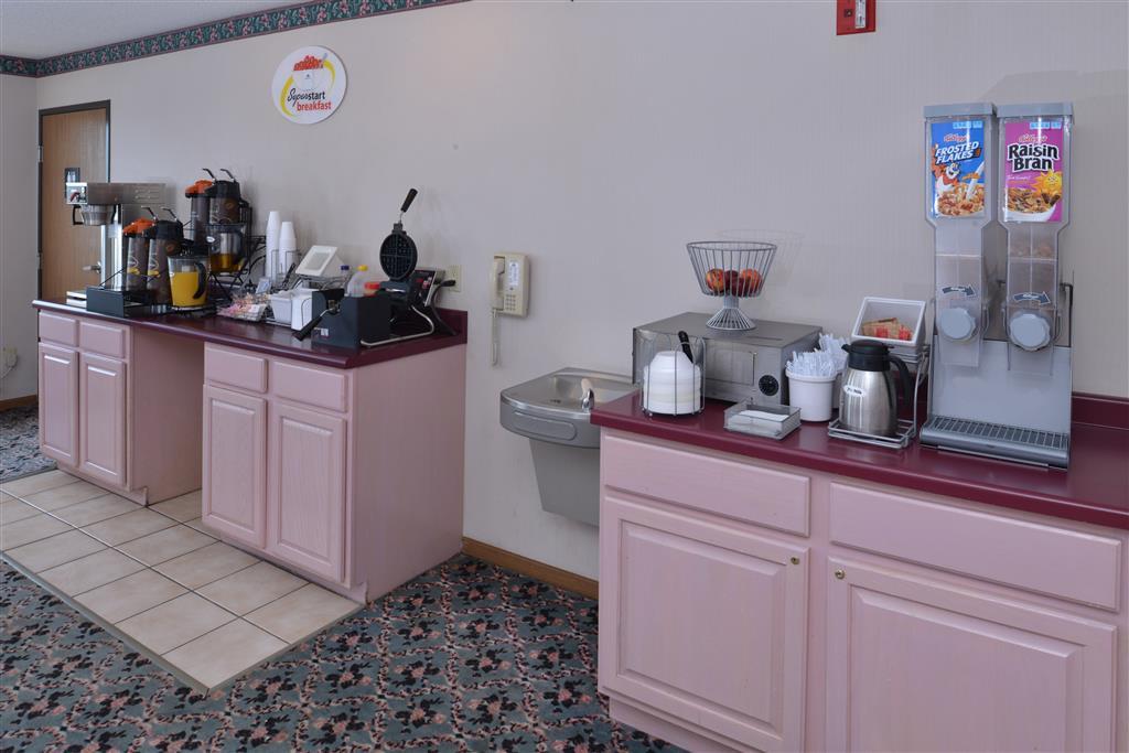 Americas Best Value Inn-Wenona Restaurante foto